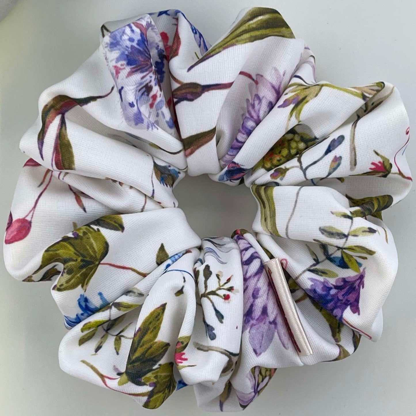 Floral Garden Scrunchie 💐