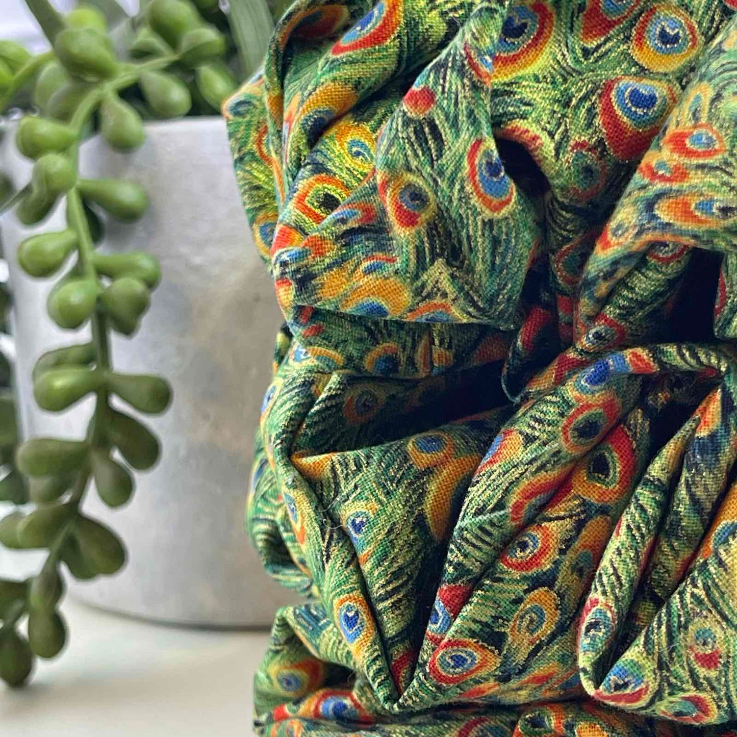 Green Peacock Scrunchie 🦚